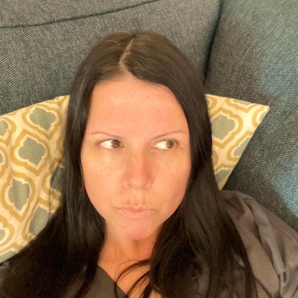 Meet your Posher, Renee